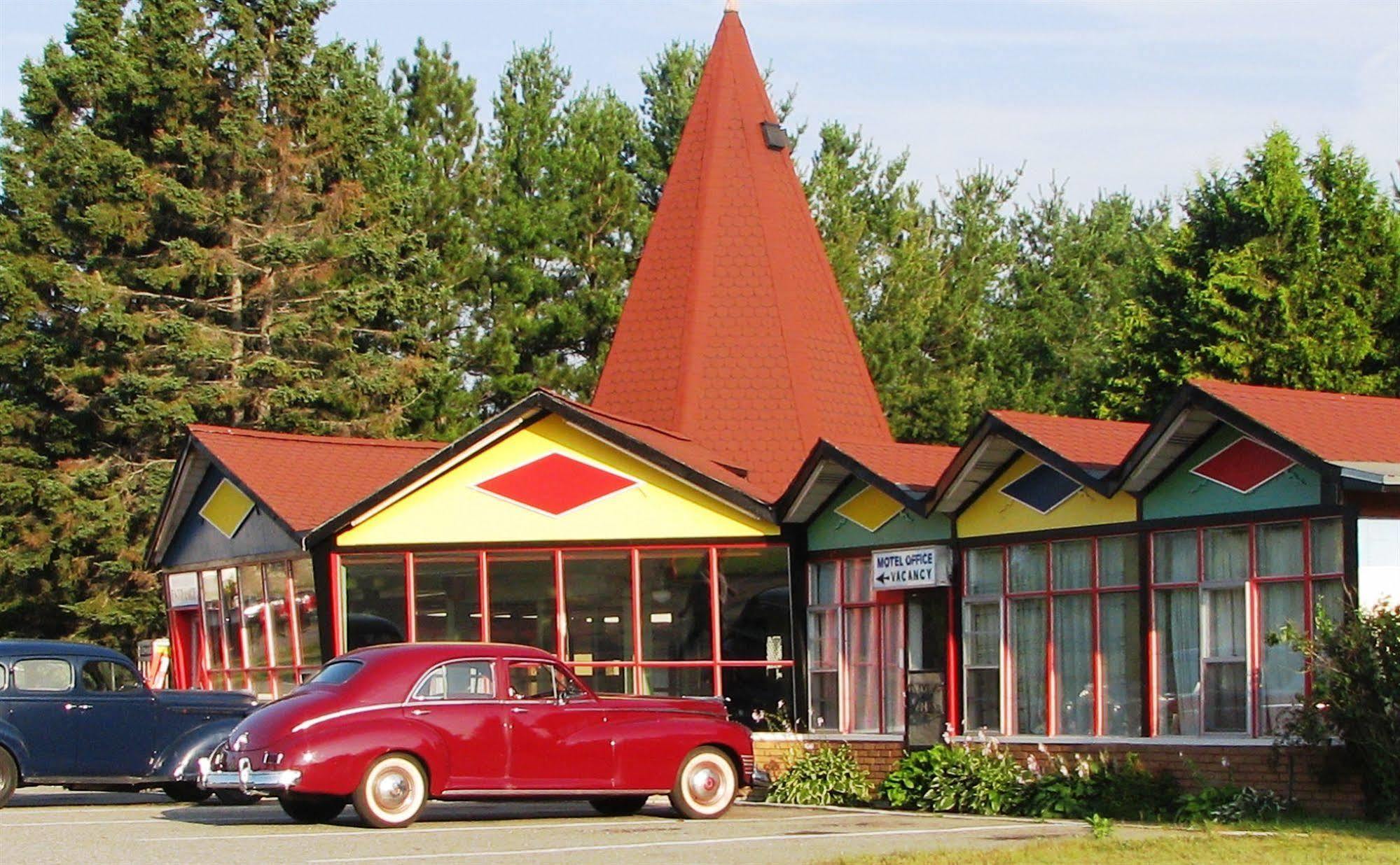 Red Top Motor Inn Iron Bridge Dış mekan fotoğraf